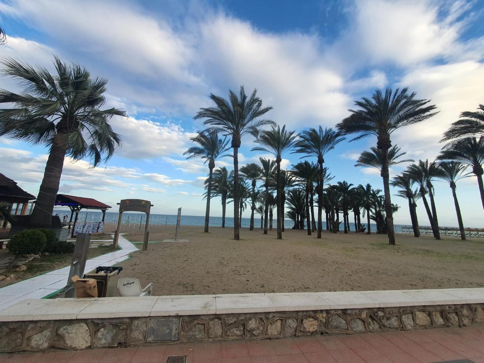 Mercedes - Playa Apartamento Torremolinos