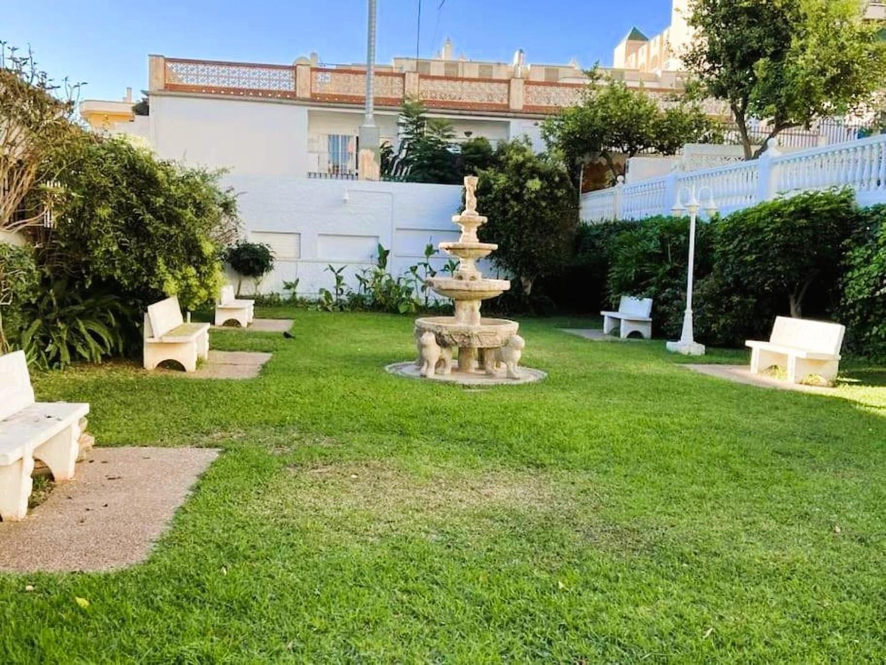 Mercedes - Playa Torremolinos